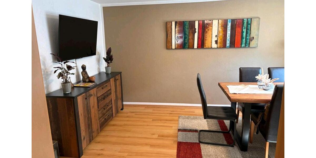 Etagenwohnung Oberhausen Alt-Oberhausen - 2.5 Zimmer, 80 m&sup2;, 600&euro; | Angebot:27543140