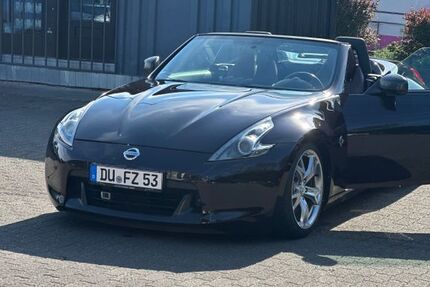 Nissan 370Z 75.000 km 21.999 &euro; Duisburg 47198