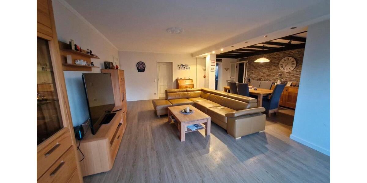 Hochparterre Duisburg Hochheide - 4.5 Zimmer, 105 m&sup2;, 245.000&euro; | Angebot:25332531