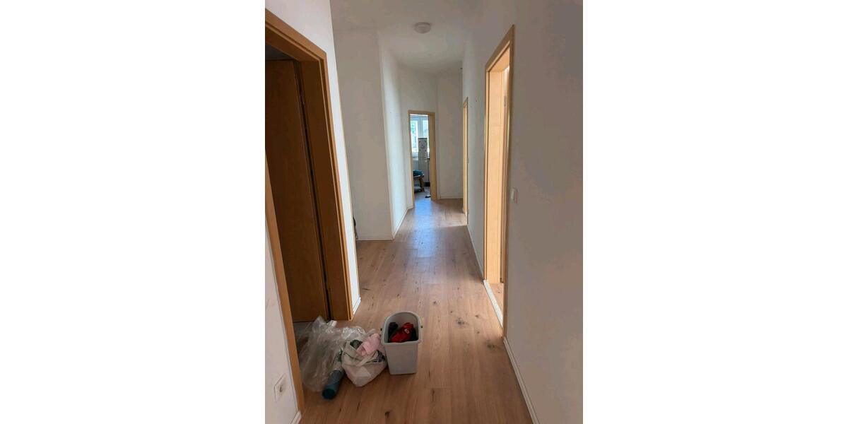 Erdgeschoßwohnung Oberhausen Schmachtendorf - 3 Zimmer, 75 m&sup2;, 750&euro; | Angebot:27549201