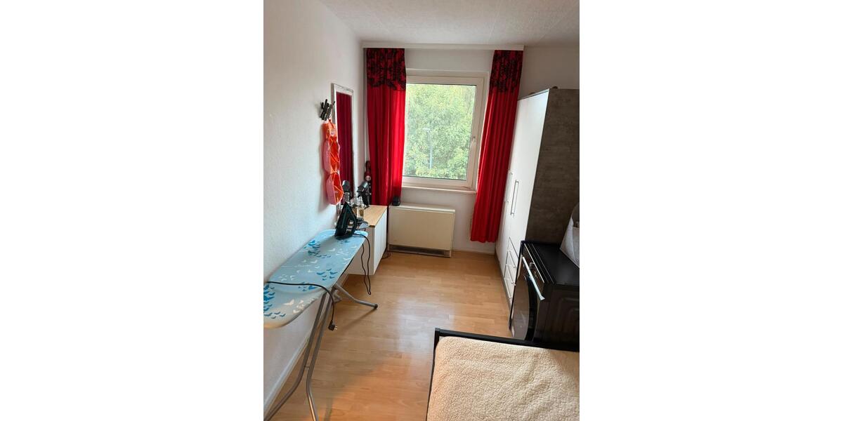 Etagenwohnung Essen Stadtbezirk IV - 3 Zimmer, 61 m&sup2;, 530&euro; | Angebot:27536435