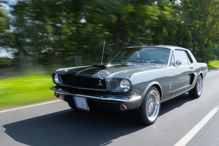 Ford Mustang 99.999 km 42.900 &euro; wuppertal 42277