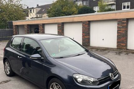 VW Golf 180.055 km 3.900 &euro; Neuss 41470