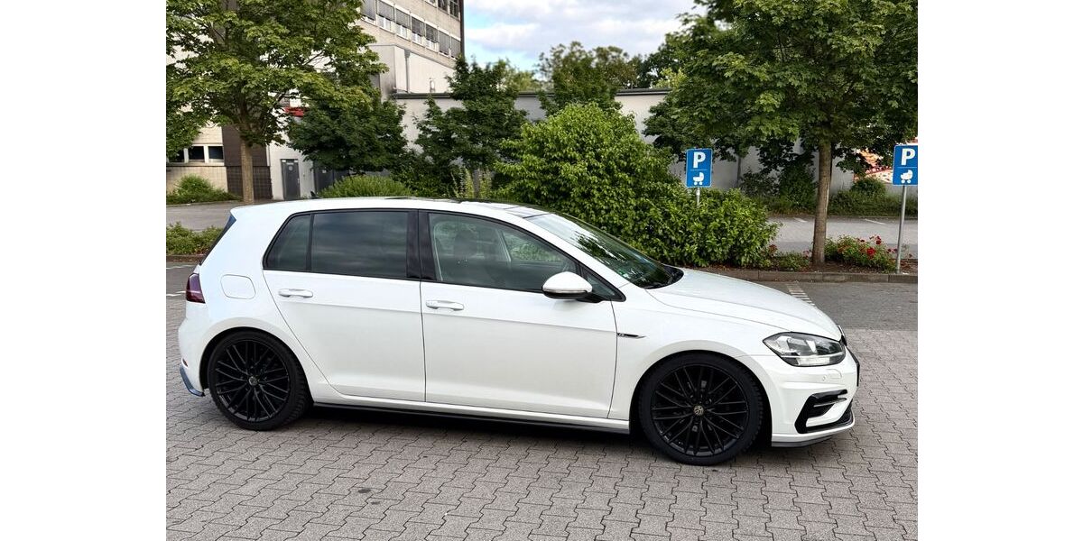 VW Golf 104.000 km 17.500 &euro; Oberhausen 46119