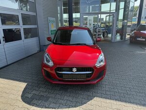 Suzuki Swift Club Hybrid +Tempomat+Blutooth+LED+ 82.551 km 10.950 &euro; Meerbusch 40667