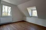 Dachgeschoßwohnung Gelsenkirchen Rotthausen - 3 Zimmer, 63 m&sup2;, 451&euro; | Angebot:25871618