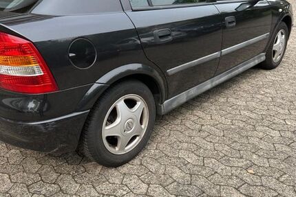 Opel Astra 130.000 km 1.400 &euro; HILDEN 40724