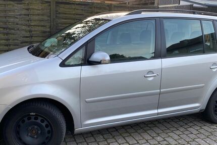 VW Touran 168.500 km 4.700 &euro; Grevenbroich 41517