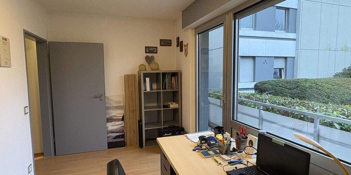 Etagenwohnung Neukirchen-Vluyn Neukirchen - 3 Zimmer, 88 m&sup2;, 179.000&euro; | Angebot:25675597