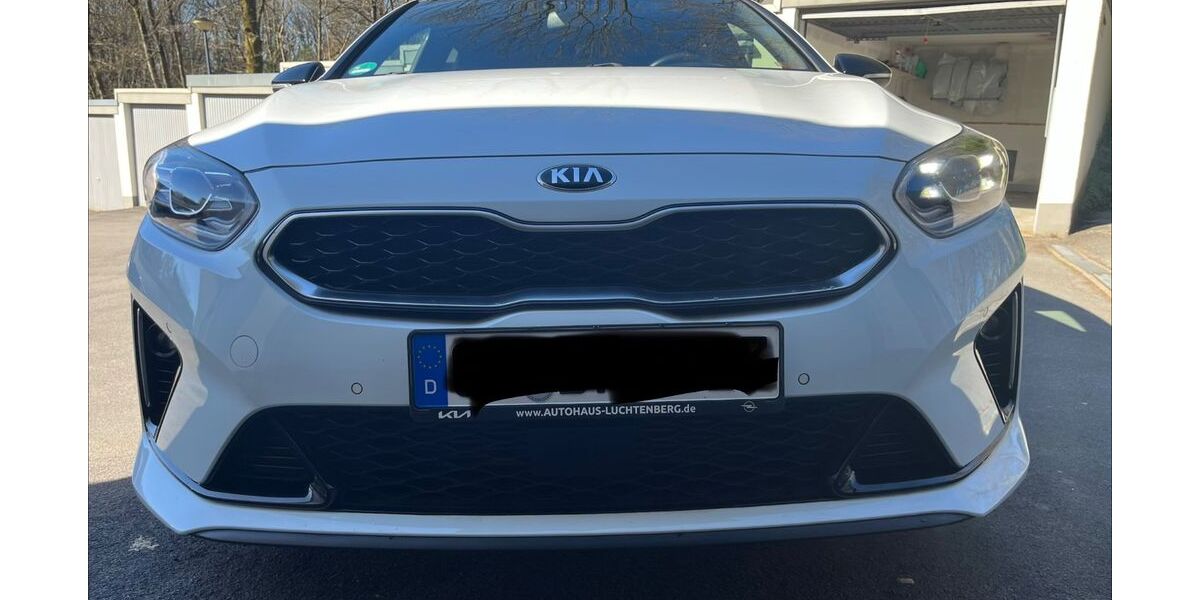 Kia ceed Sportswagon 50.000 km 18.250 &euro; Burscheid 51399