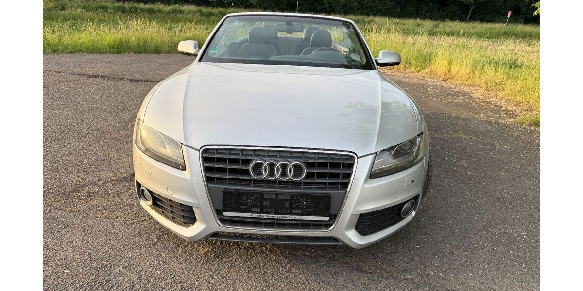 Audi A5 200.000 km 5.750 &euro; Neukirchen-Vluyn (bei Duisburg) 47506