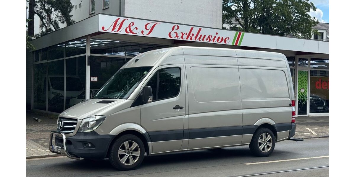 Mercedes-Benz Sprinter 148.000 km 17.190 &euro; Düsseldorf (Unterrath) 40468