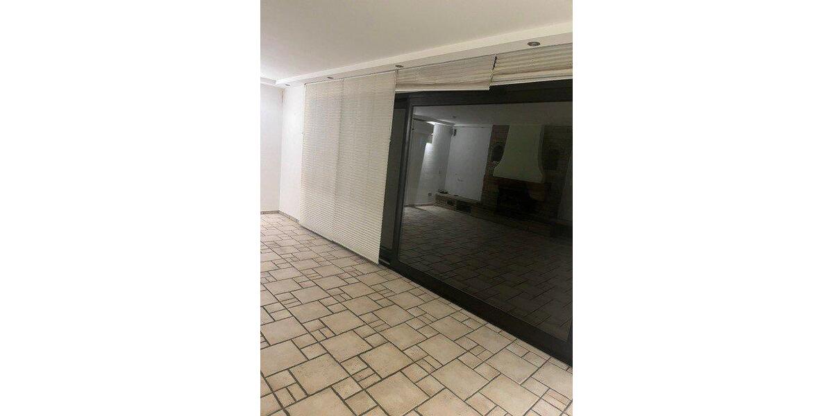 Erdgeschoßwohnung Oberhausen Alsfeld - 6 Zimmer, 160 m&sup2;, 470.000&euro; | Angebot:27531554