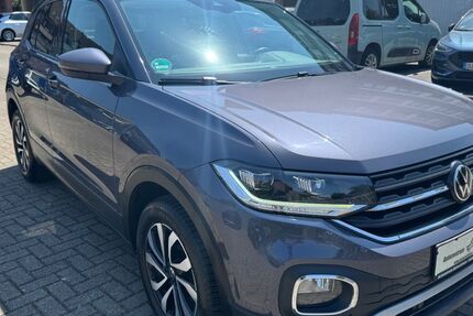 VW T-Cross 68.000 km 14.499 &euro; Mülheim / Ruhr 45473