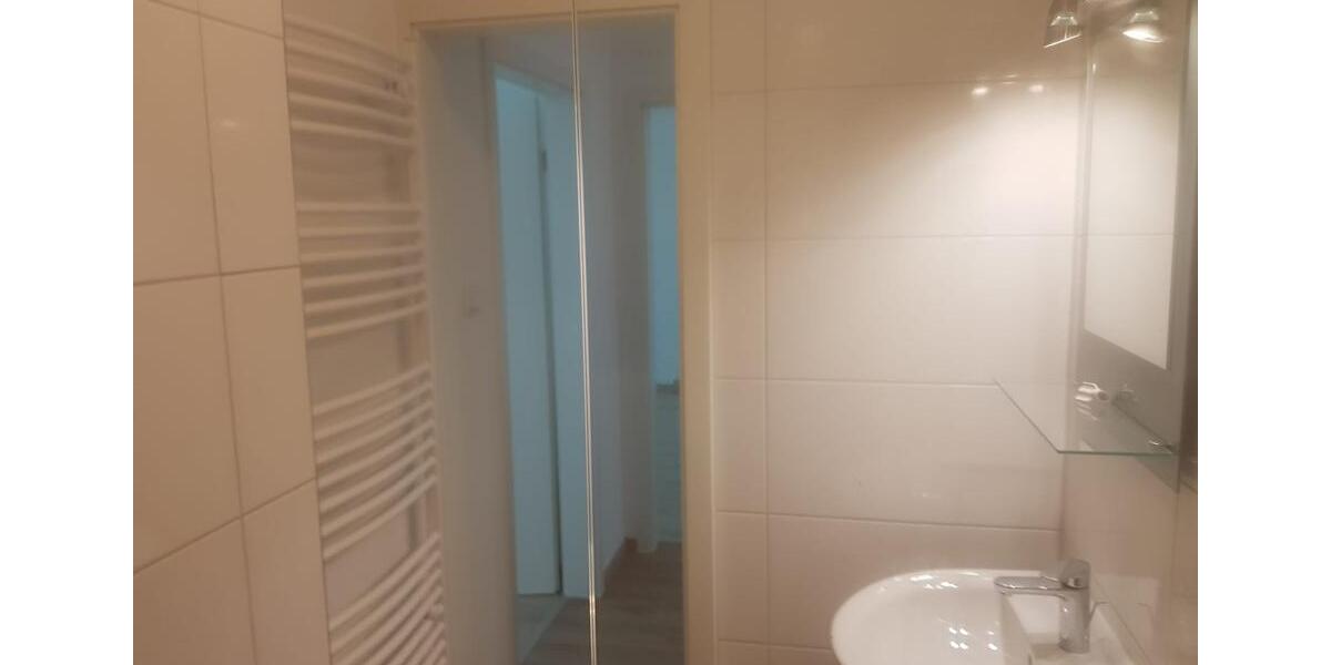 Etagenwohnung Moers Rheinkamp - 3 Zimmer, 68 m&sup2;, 590&euro; | Angebot:26479410