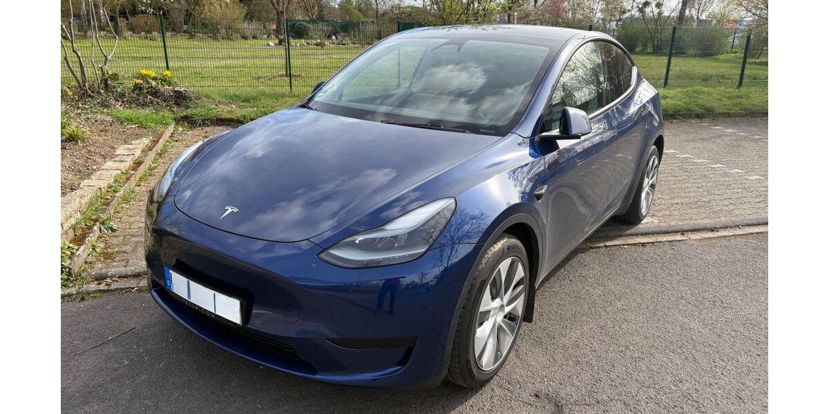 Tesla Model Y 32.265 km 38.900 &euro; Moers 47445