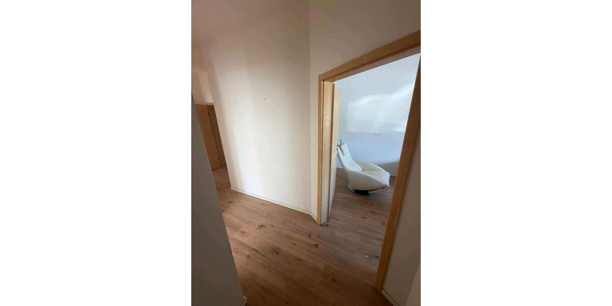 Erdgeschoßwohnung Oberhausen Schmachtendorf - 3 Zimmer, 75 m&sup2;, 750&euro; | Angebot:27549201