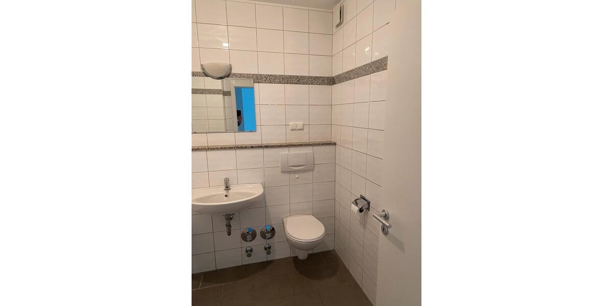 Etagenwohnung Erkrath - 2 Zimmer, 65 m&sup2;, 740&euro; | Angebot:25297500