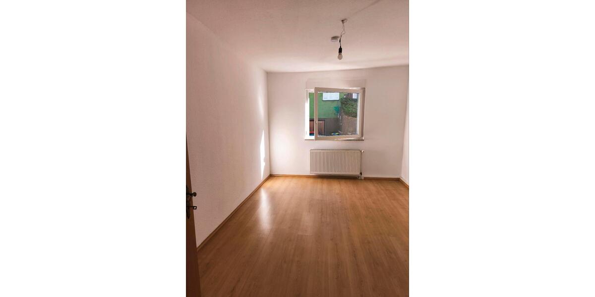 Erdgeschoßwohnung Wuppertal Lichtenplatz - 2 Zimmer, 42 m&sup2;, 72.500&euro; | Angebot:27514341