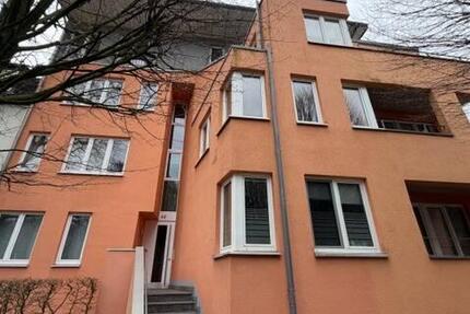 Wohnung Solingen - 3 Zimmer, 105 m&sup2;, 1.350&euro; | Angebot:25571572