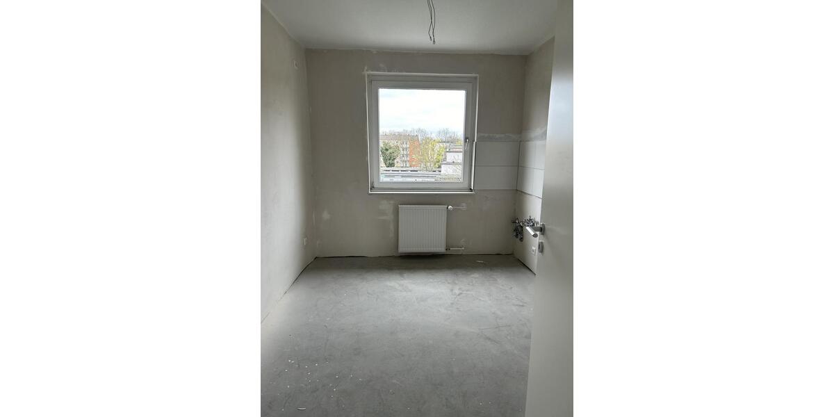 Dachgeschoßwohnung Duisburg Walsum - 2.5 Zimmer, 64 m&sup2;, 602&euro; | Angebot:24247044