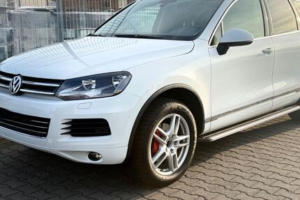 VW Touareg 215.000 km 11.490 &euro; Neuss-Norf 41469