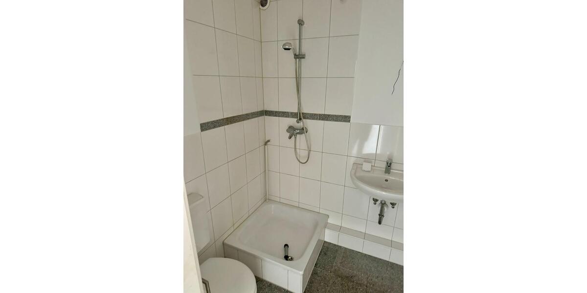 Etagenwohnung Düsseldorf Stadtbezirk 5 - 1 Zimmer, 36 m&sup2;, 445&euro; | Angebot:25791792