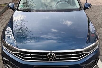 VW Passat Variant 101.000 km 22.999 &euro; Korschenbroich 41352