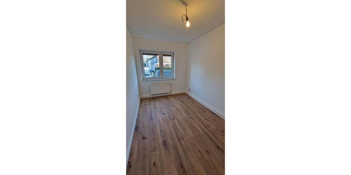 Erdgeschoßwohnung Essen Stadtbezirk III - 3 Zimmer, 55 m&sup2;, 650&euro; | Angebot:25569599