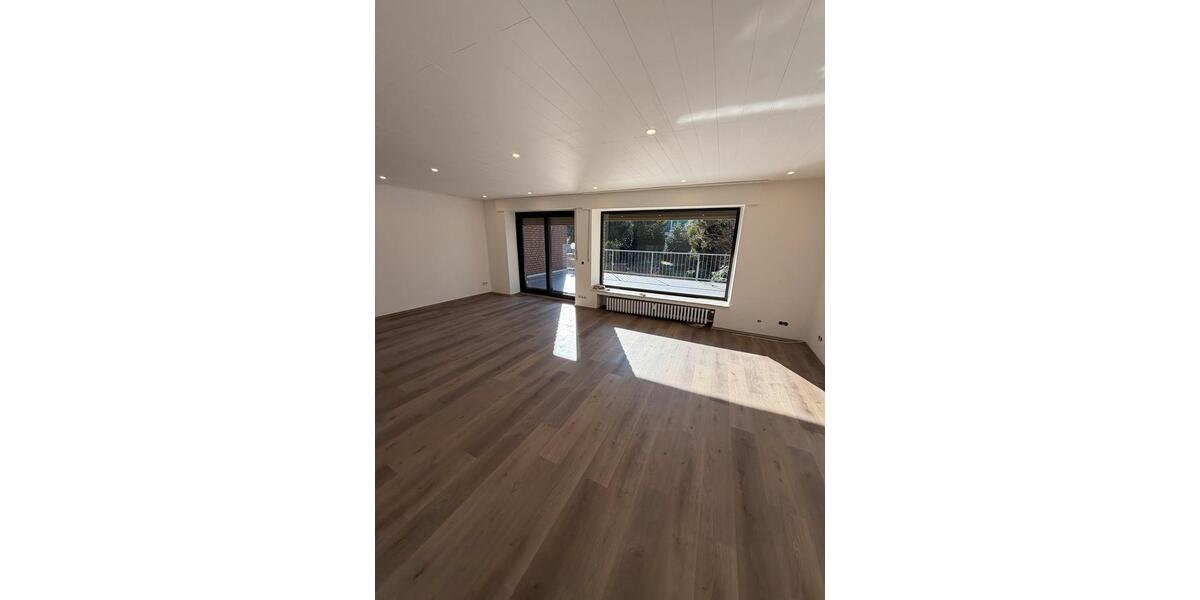 Erdgeschoßwohnung Duisburg Walsum - 3.5 Zimmer, 94 m&sup2;, 1.150&euro; | Angebot:25258859