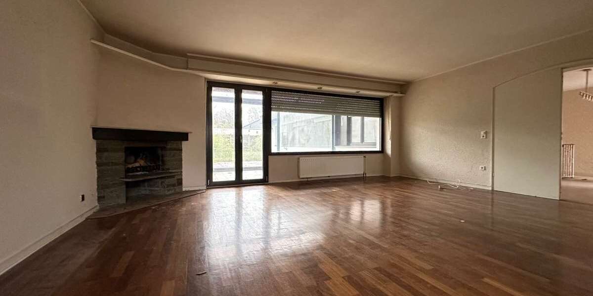 Einfamilienhaus Kaarst - 5 Zimmer, 280 m&sup2;, 699.000&euro; | Angebot:24638604