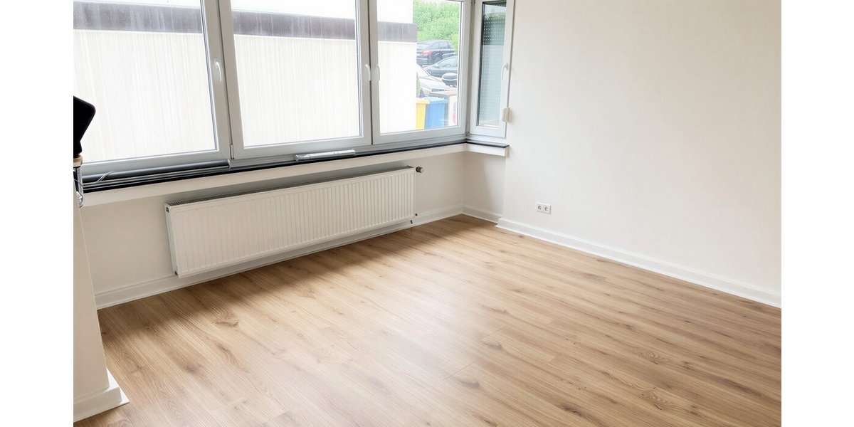 Modernisierte 3-Zimmer-Wohnung mit neuem Südwestbalkon in grüner Lage - Erdgeschoßwohnung Solingen Höhscheid | Angebot:27112576