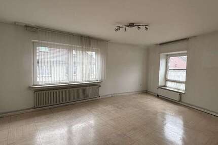 Wohnung Duisburg Hamborn - 3 Zimmer, 76 m&sup2;, 570&euro; | Angebot:25510340