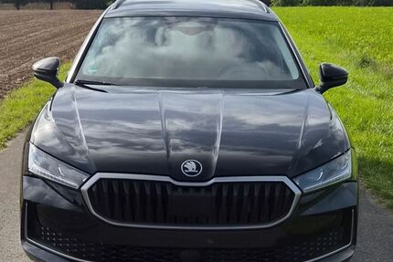 Skoda Superb 66.600 km 27.800 &euro; Mülheim an der Ruhr 45472
