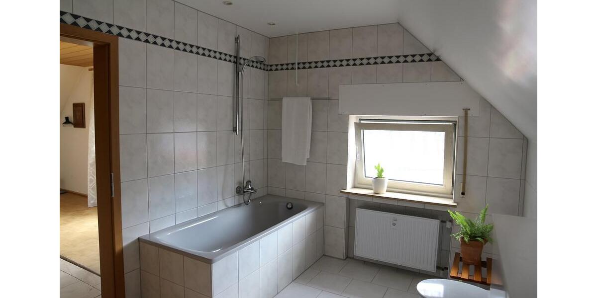 Einfamilienhaus Essen Stadtbezirk VII - 11 Zimmer, 280 m&sup2;, 799.000&euro; | Angebot:27156474
