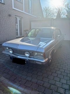 Opel Diplomat 92.843 km 18.500 &euro; Duisburg 47228