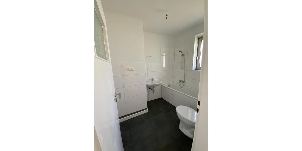 Etagenwohnung Remscheid Lüttringhausen - 2 Zimmer, 51 m&sup2;, 319&euro; | Angebot:26449921