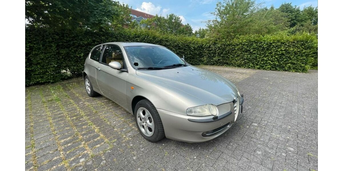 Alfa Romeo 147 184.000 km 1.990 &euro; Meerbusch 40670