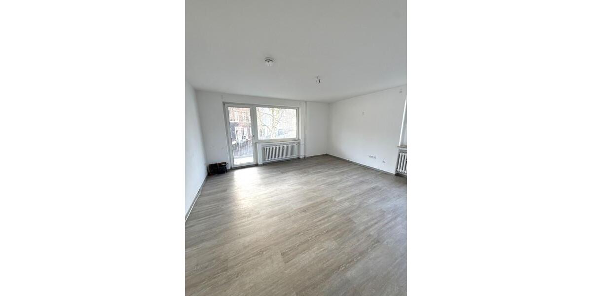 Etagenwohnung Wuppertal Gemarkung Barmen - 3 Zimmer, 80 m&sup2;, 680&euro; | Angebot:25807074