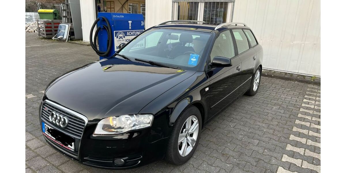 Audi A4 215.000 km 4.200 &euro; Duisburg 47137