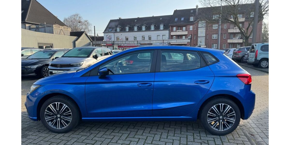 Seat Ibiza 119.080 km 13.699 &euro; Mülheim / Ruhr 45473