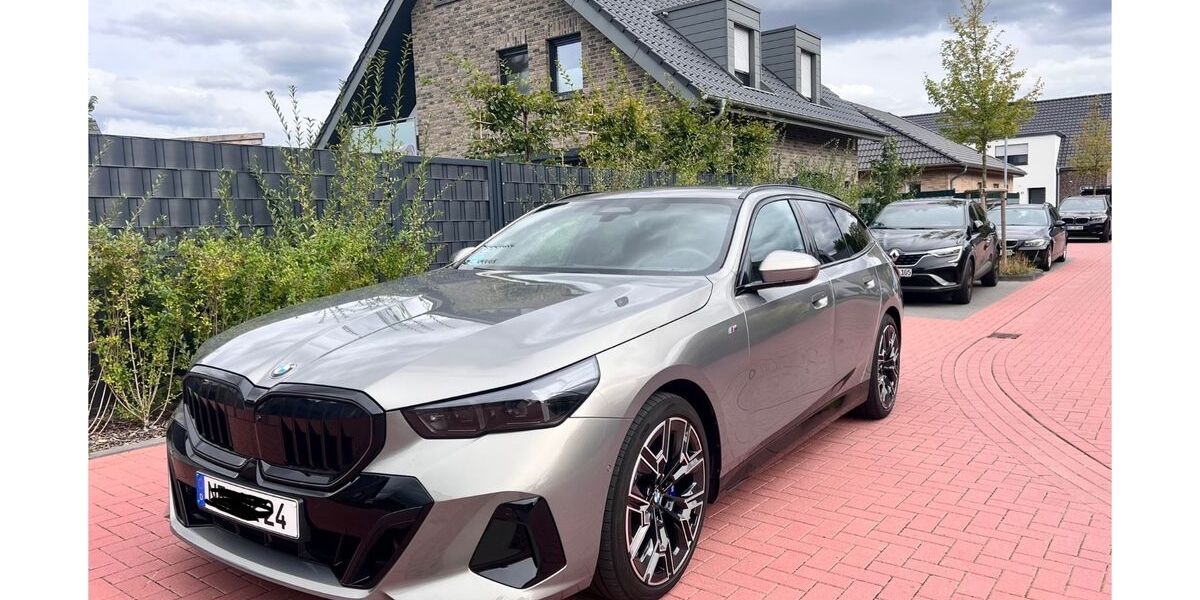 BMW 520 72.900 km 45.200 &euro; Krefeld 47799