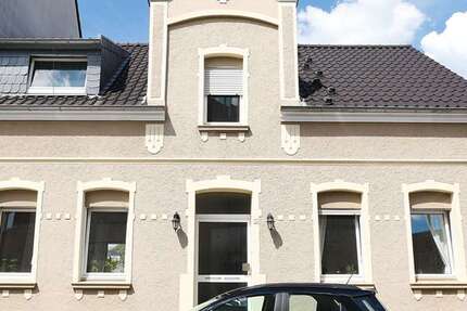 Haus Moers - 5 Zimmer, 150 m&sup2;, 380.000&euro; | Angebot:27217137