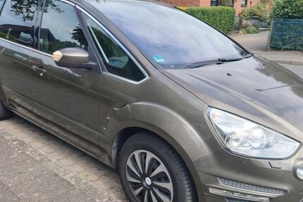 Ford S-Max 184.000 km 6.490 &euro; Krefeld 47798