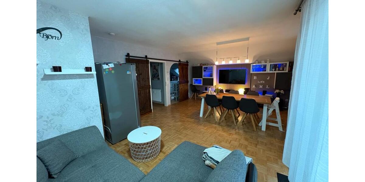 Dachgeschoßwohnung Neukirchen-Vluyn Vluyn - 4 Zimmer, 101 m&sup2;, 269.000&euro; | Angebot:27499796