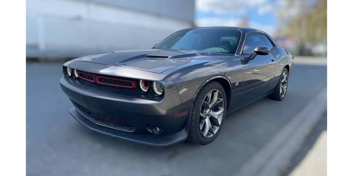 Dodge Challenger 143.500 km 15.900 &euro; Essen 45309