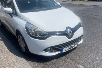 Renault Clio 148.600 km 6.200 &euro; Remscheid 42855