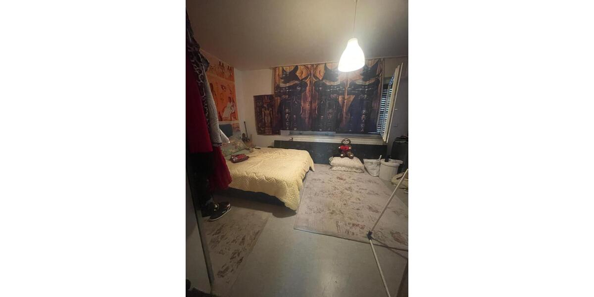 Erdgeschoßwohnung Duisburg Hamborn - 4.5 Zimmer, 97 m&sup2;, 715&euro; | Angebot:27565011