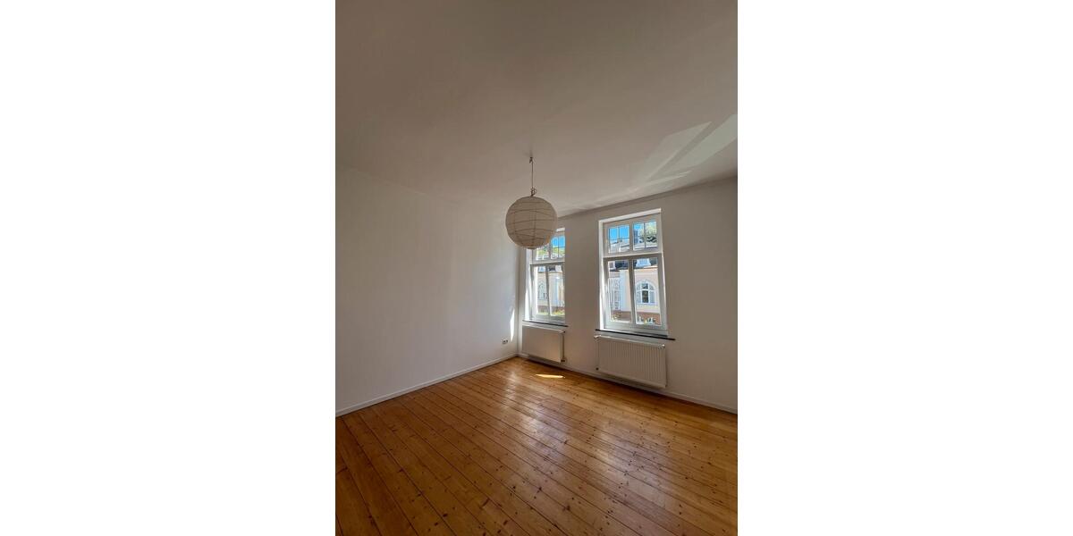 Etagenwohnung Solingen Burg - 2.5 Zimmer, 74 m&sup2;, 720&euro; | Angebot:26163275