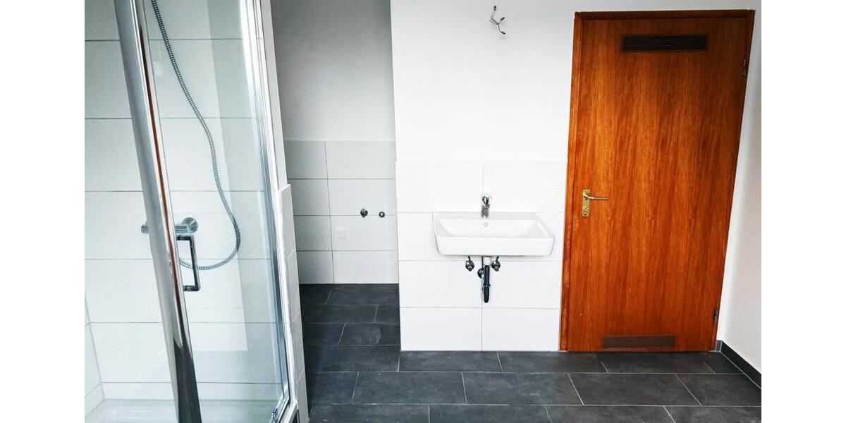 Dachgeschoßwohnung Gelsenkirchen Rotthausen - 3 Zimmer, 80 m&sup2;, 609&euro; | Angebot:27577041